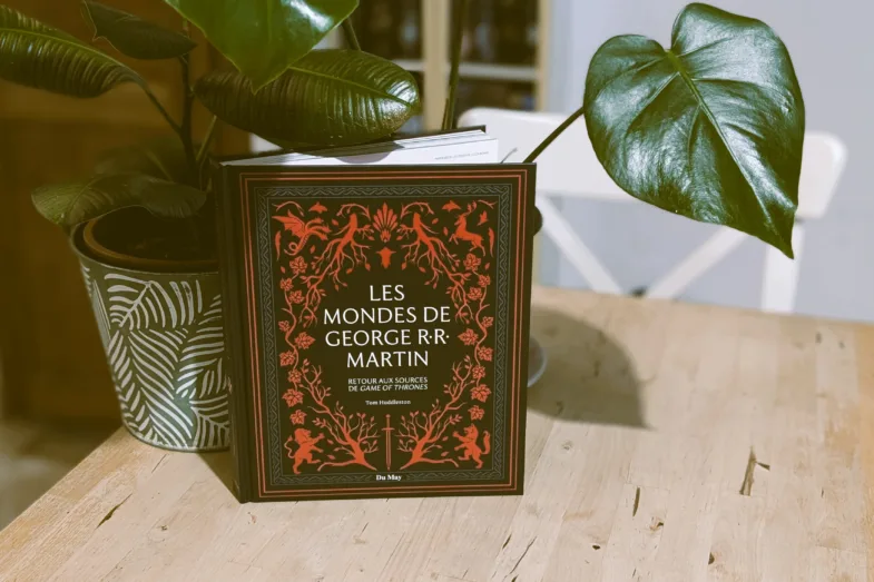 Photo du livre "Les Mondes de George R.R. Martin - Retour aux Sources de Game of Thrones"