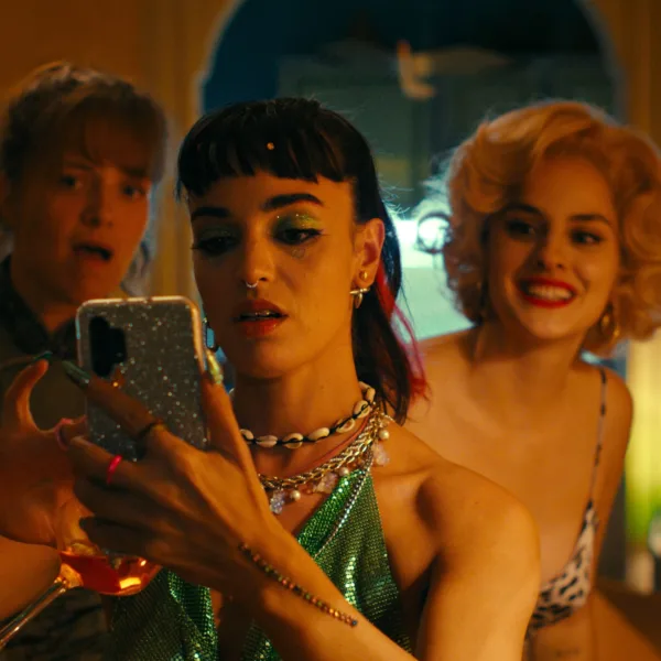 Photo du film LES FEMMES AU BALCON